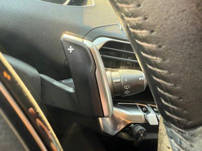 Peugeot 5008 Active BlueHDi 96kW (130CV) S&S EAT8