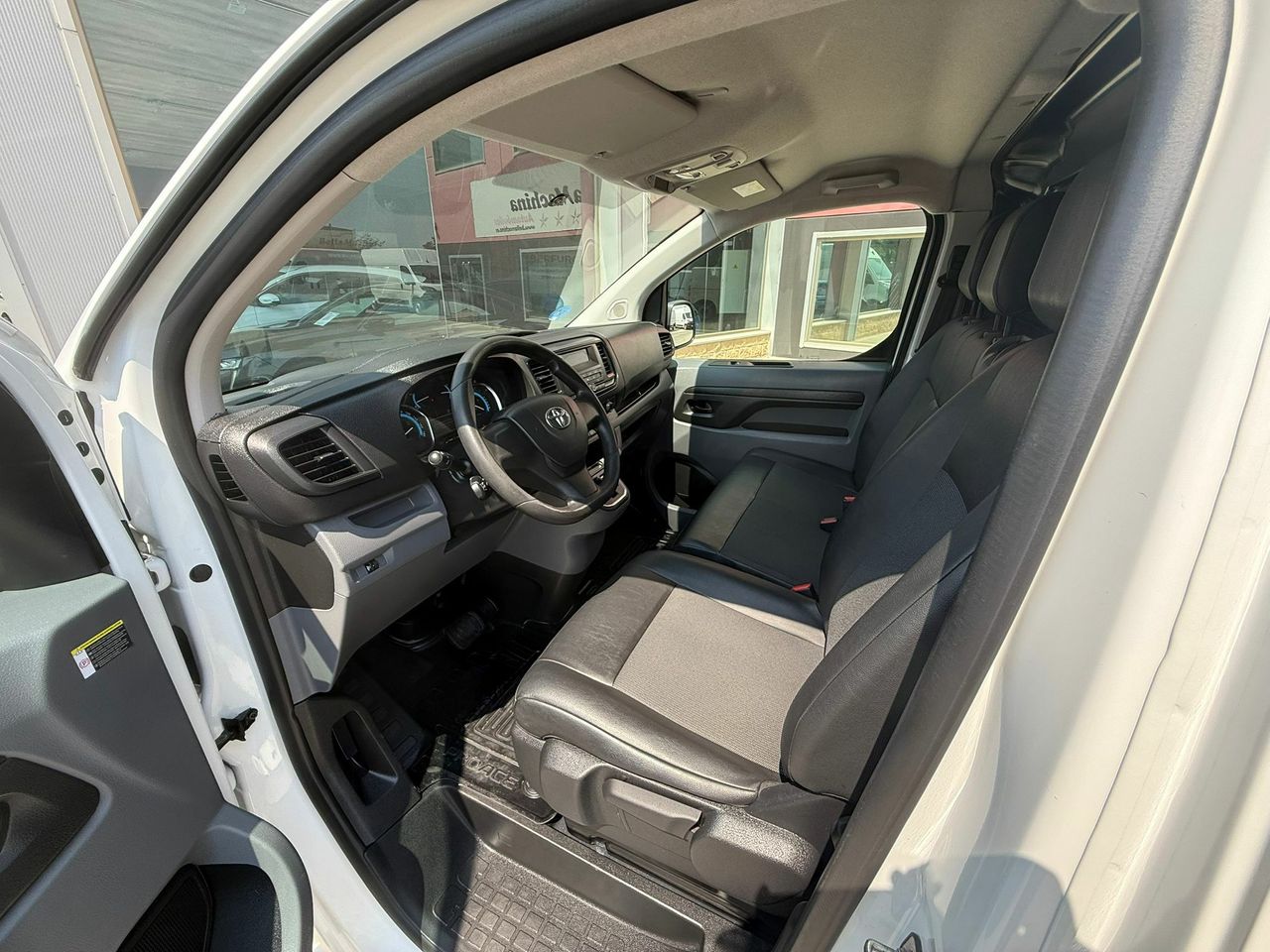 Toyota Proace 136 CV ELECTRICO  - Foto 2