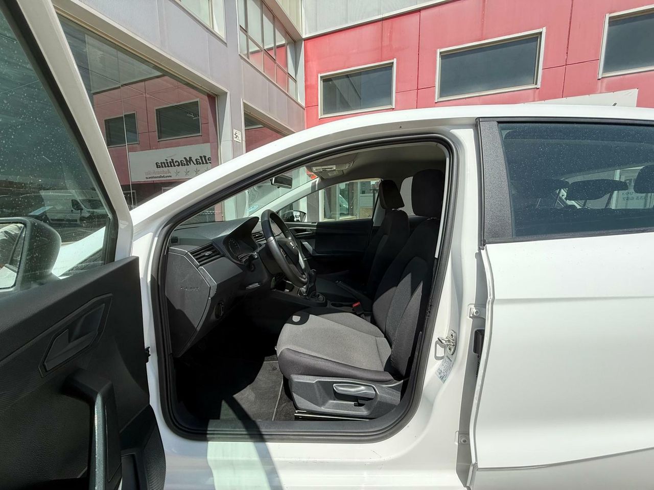 Seat Ibiza 1.6 TDI 70kW (95CV) Reference - Foto 2
