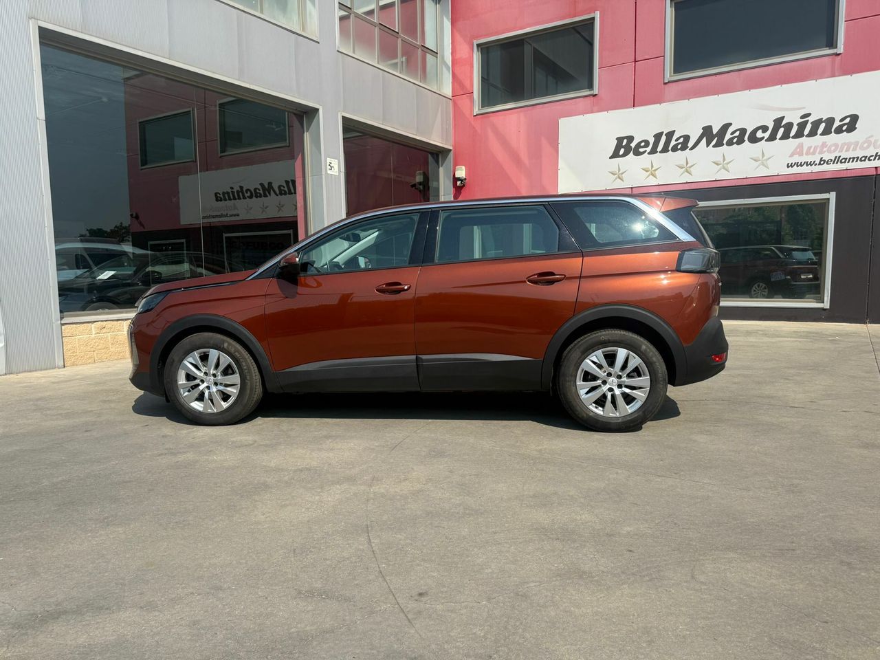 Peugeot 5008 1.5 BlueHDi 96kW (130CV) S&S Allure - Foto 2