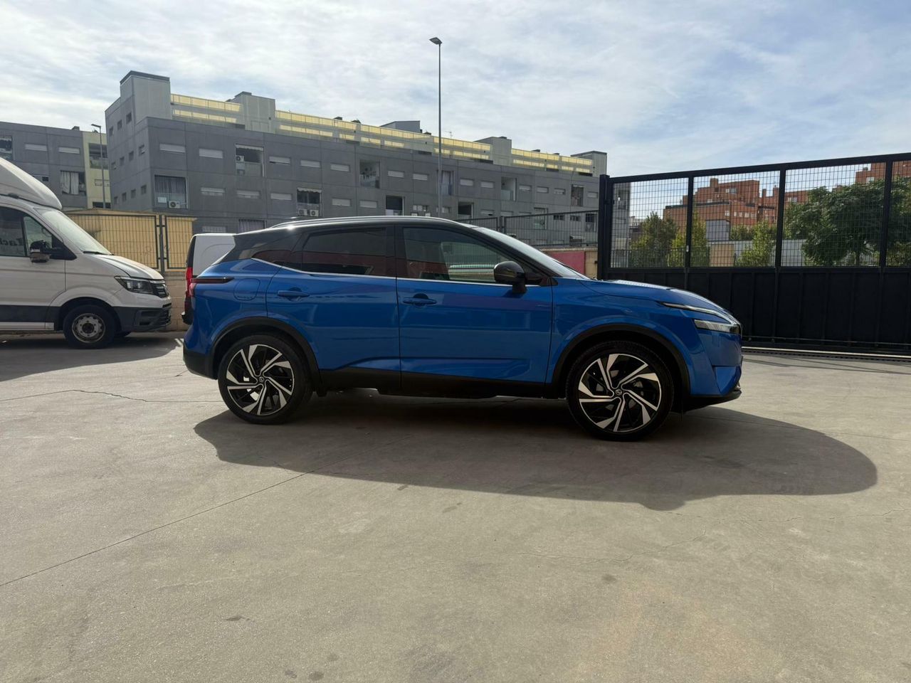 Nissan Qashqai DIG-T 116kW (158CV) mHEV Xtronic Tekna - Foto 2