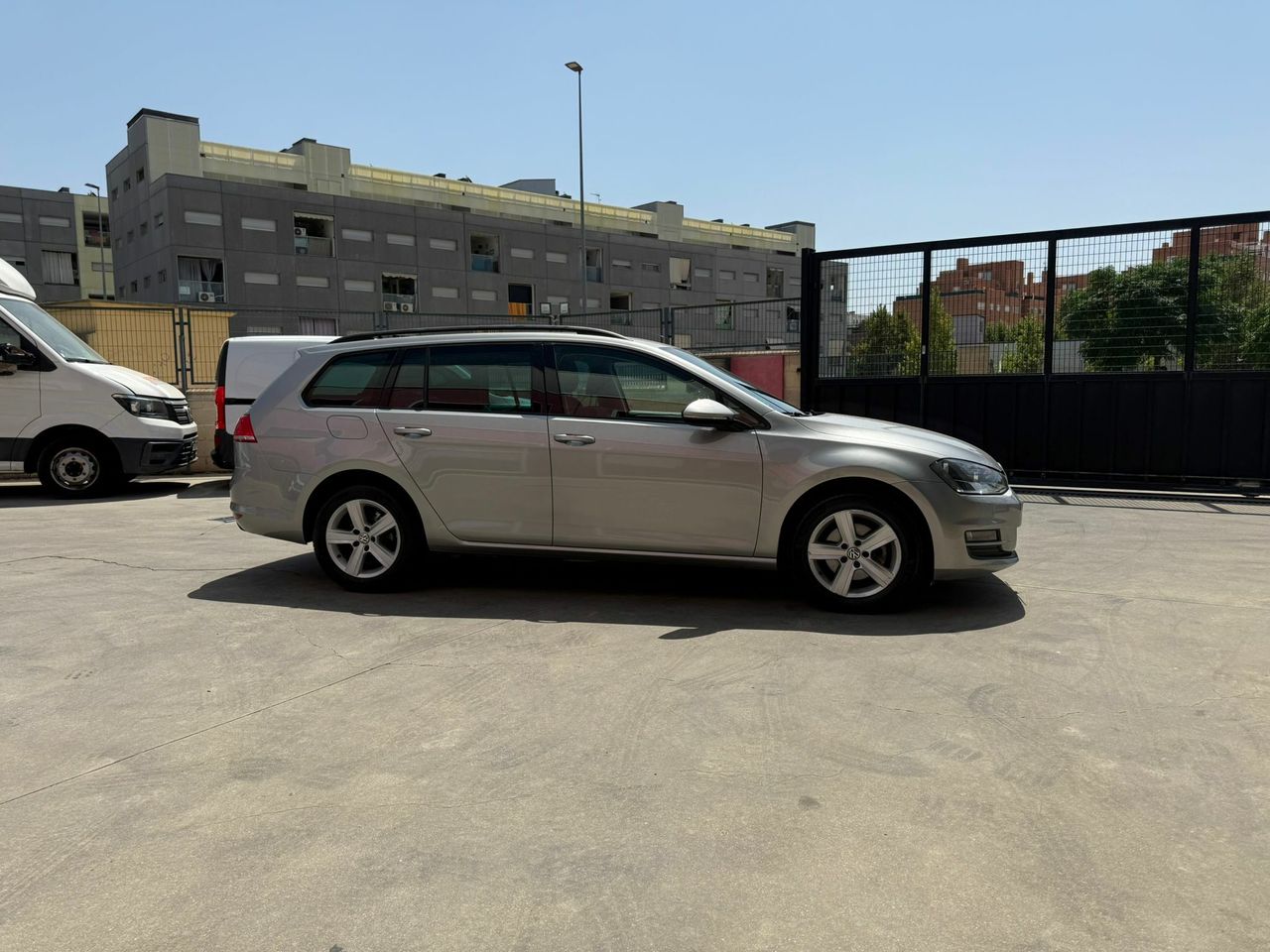 Volkswagen Golf Variant Advance 1.6 TDI BMT - Foto 2