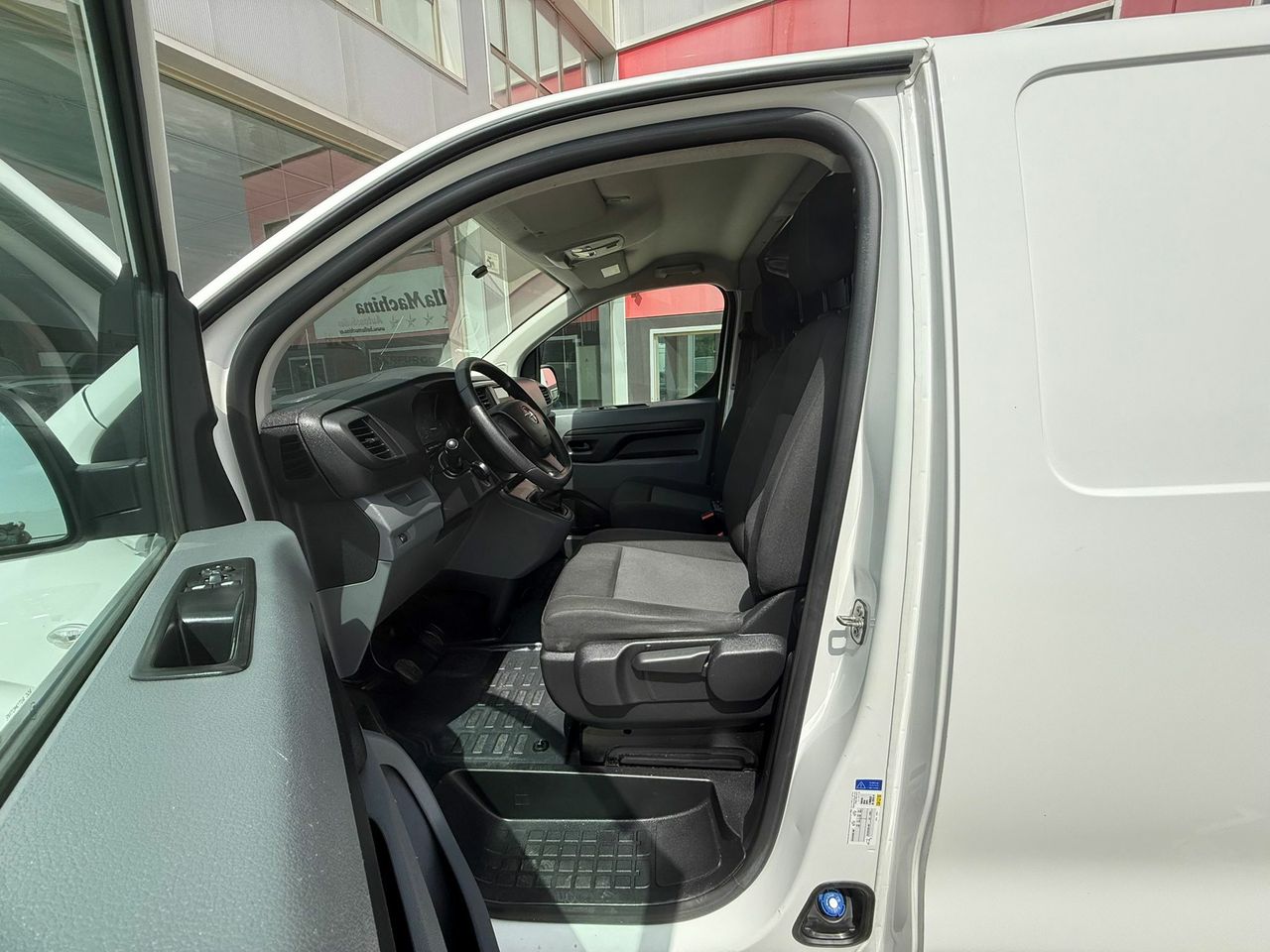 Opel Vivaro L1 H1  - Foto 2