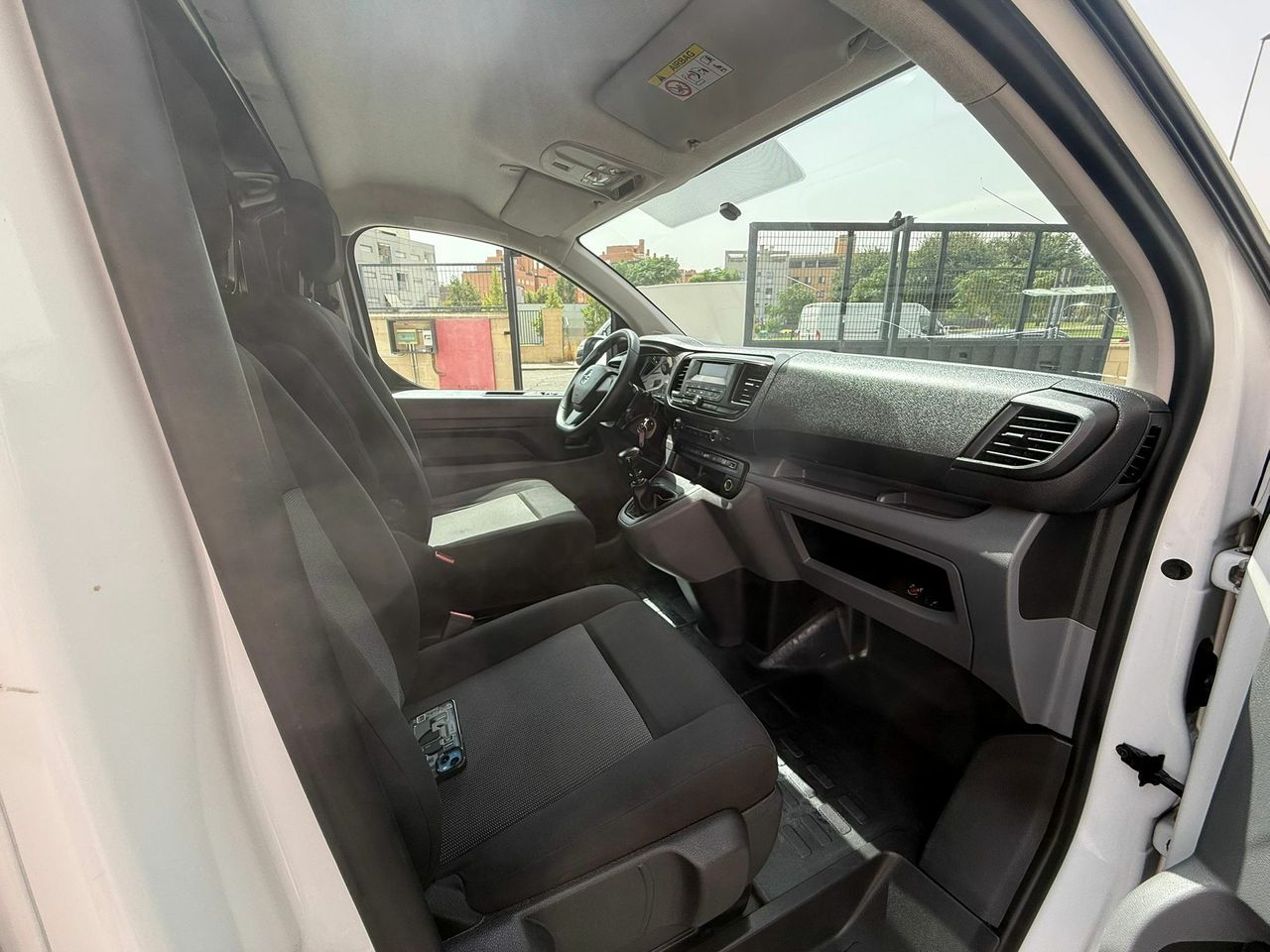 Opel Vivaro L1 H1  - Foto 2