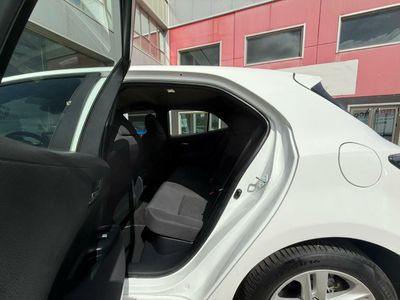 Toyota Corolla 1.8 125H STYLE E-CVT