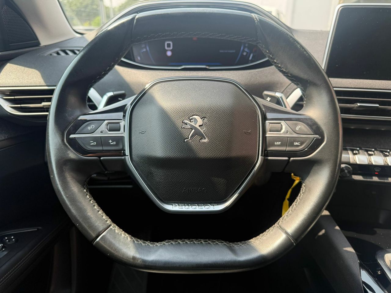 Peugeot 5008 Allure BlueHDi 96kW (130CV) S&S EAT8 - Foto 2