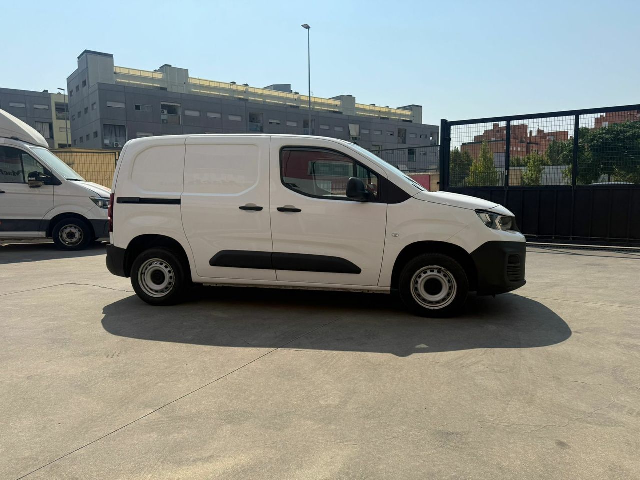 Peugeot Partner TEPEE Access BlueHDi 1.6 HDi 100 - Foto 2