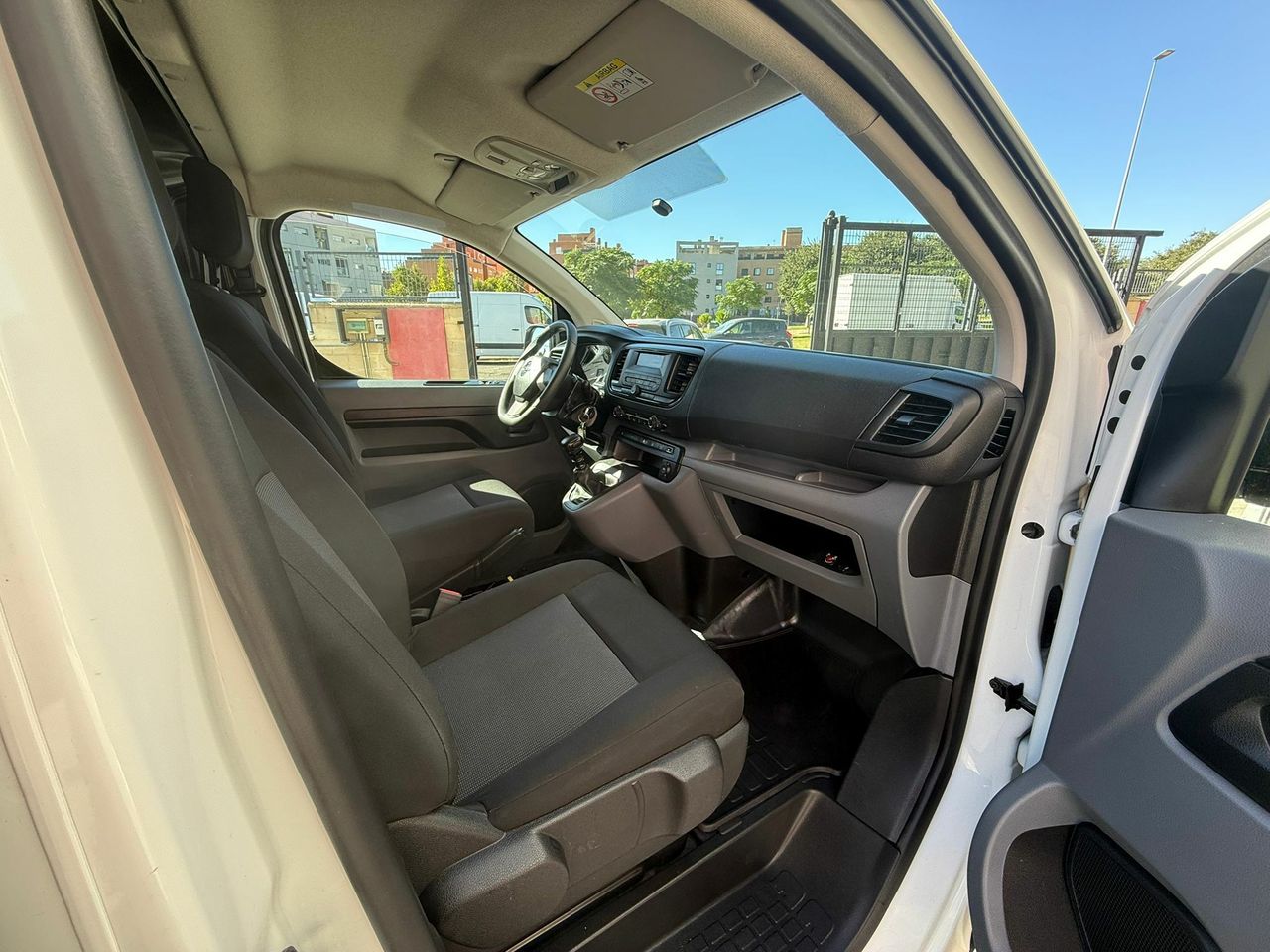 Opel Vivaro L1 H1  - Foto 2