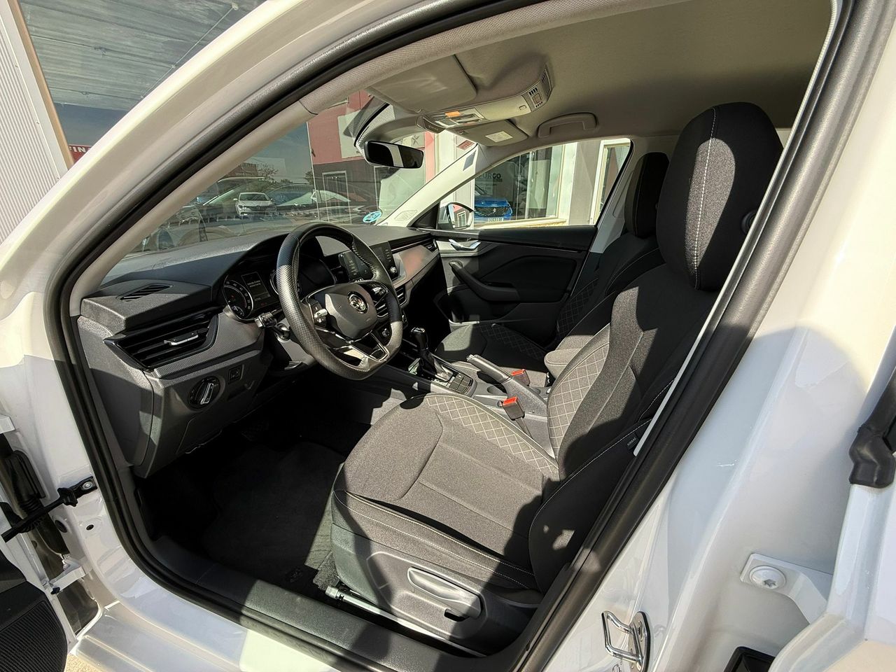 Skoda Scala SCALA 1.6 TDI 85 KW (115 CV) DSG Ambitio - Foto 2