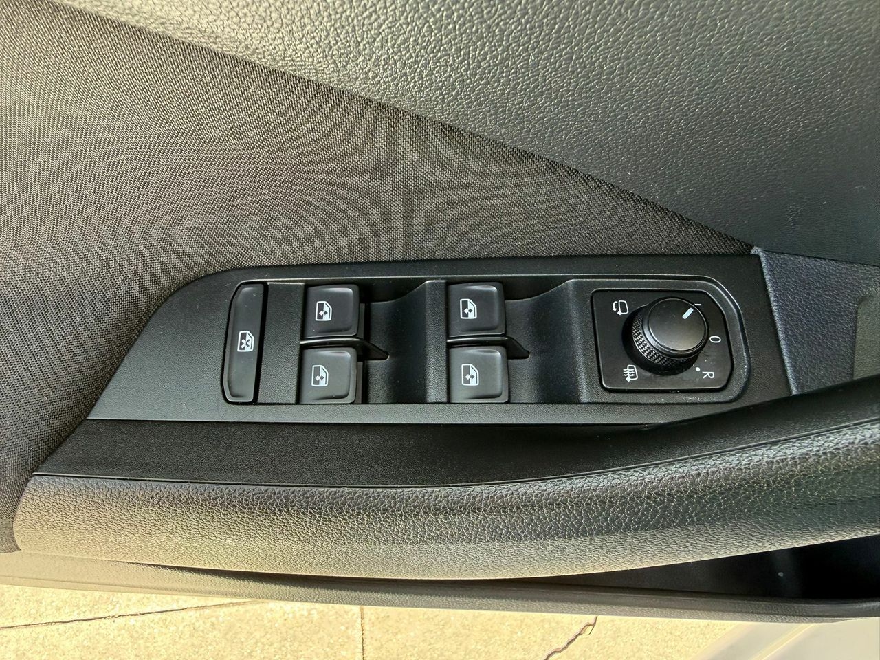 Skoda Scala SCALA 1.6 TDI 85 KW (115 CV) DSG Ambitio - Foto 2