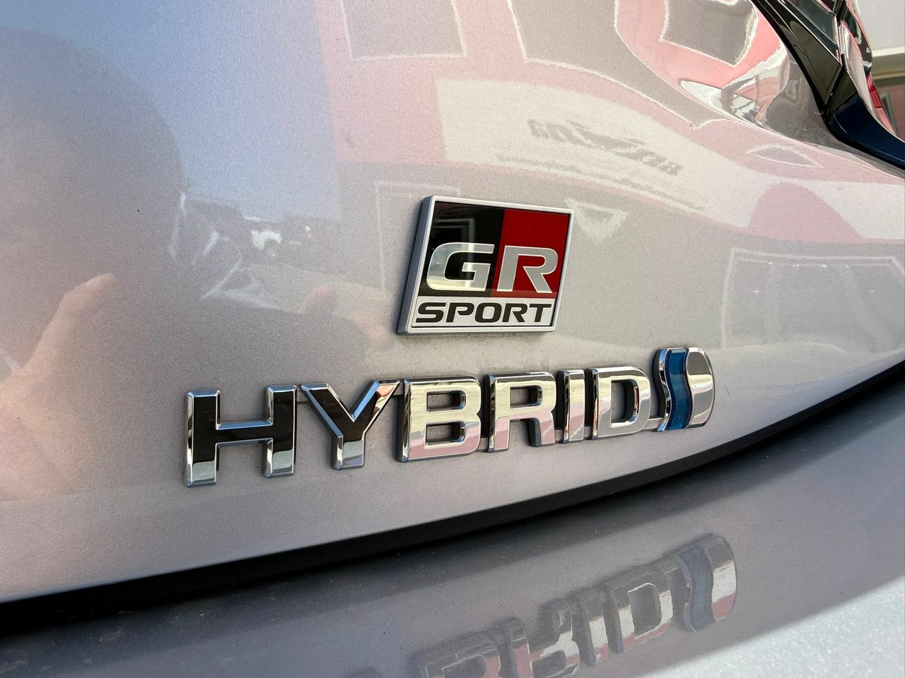 Toyota Corolla 200H GR-Sport - Foto 2