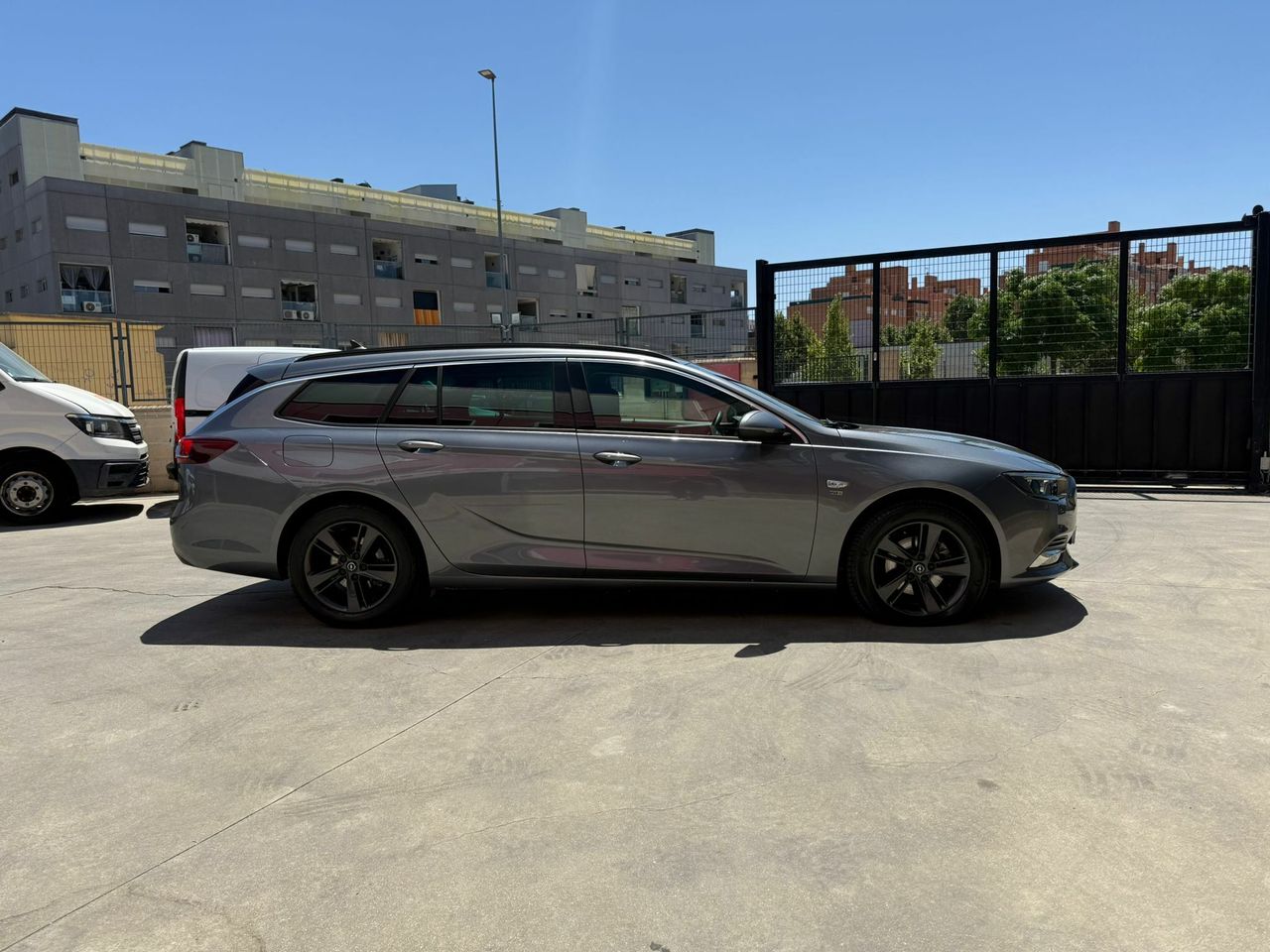 Opel Insignia  ST 1.5 Turbo XFL 120 Aniversario - Foto 2