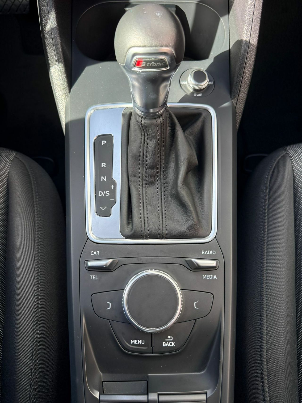 Audi Q2 35 TFSI 110kW (150CV) S tronic - Foto 2