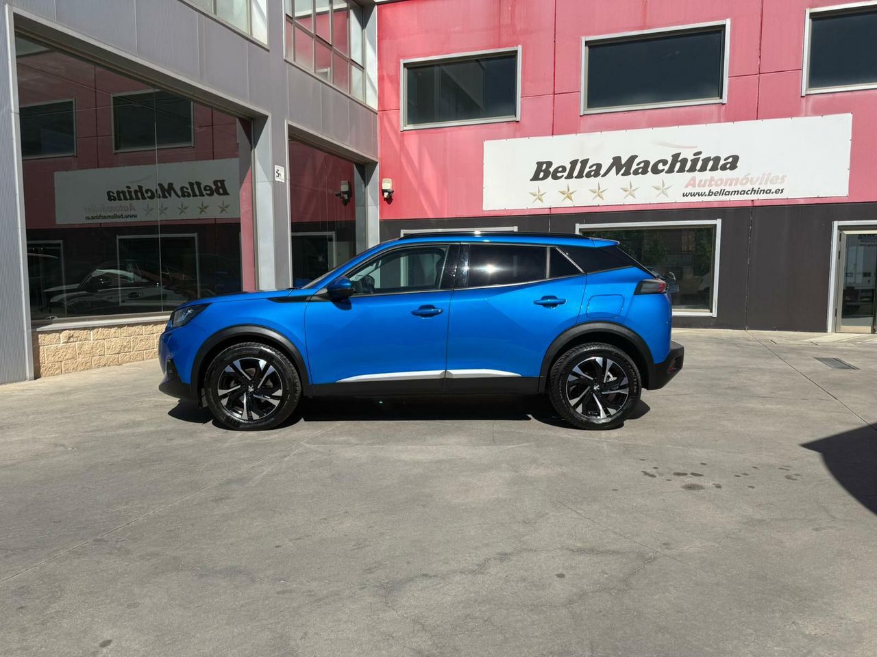 Peugeot 2008 Allure BlueHDI 100 S&S BVM6 - Foto 2