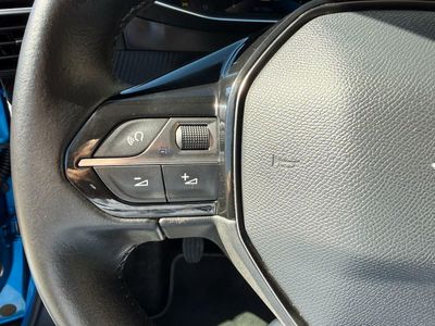 Peugeot 2008 Allure BlueHDI 100 S&S BVM6