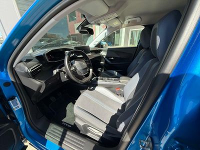 Peugeot 2008 Allure BlueHDI 100 S&S BVM6