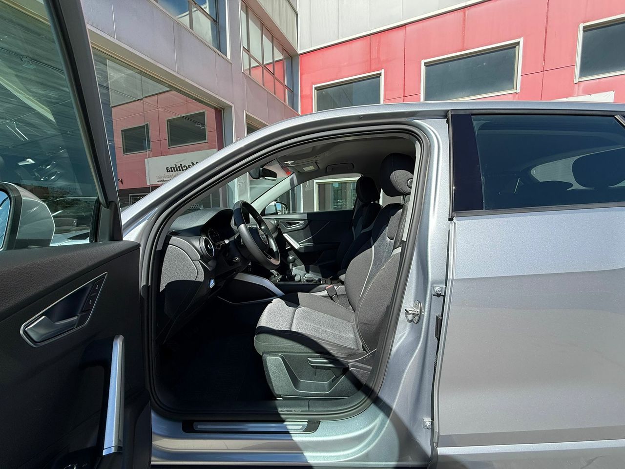 Audi Q2 sport edition 1.6 TDI 85kW (116CV) - Foto 2