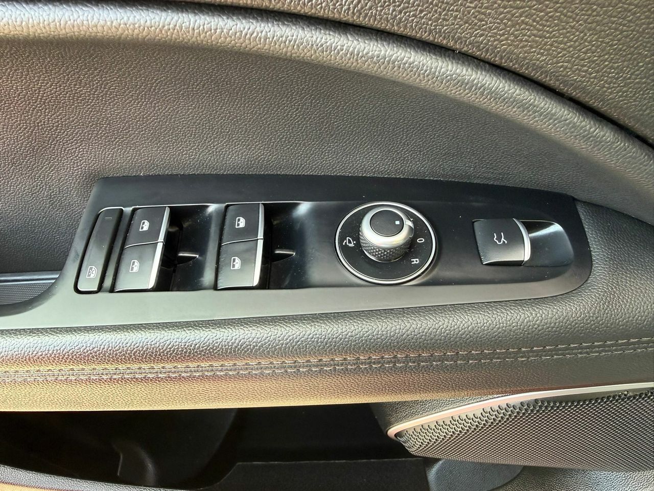 Alfa Romeo Stelvio 2.2 Diésel 140kW (190CV) Executive AWD - Foto 2