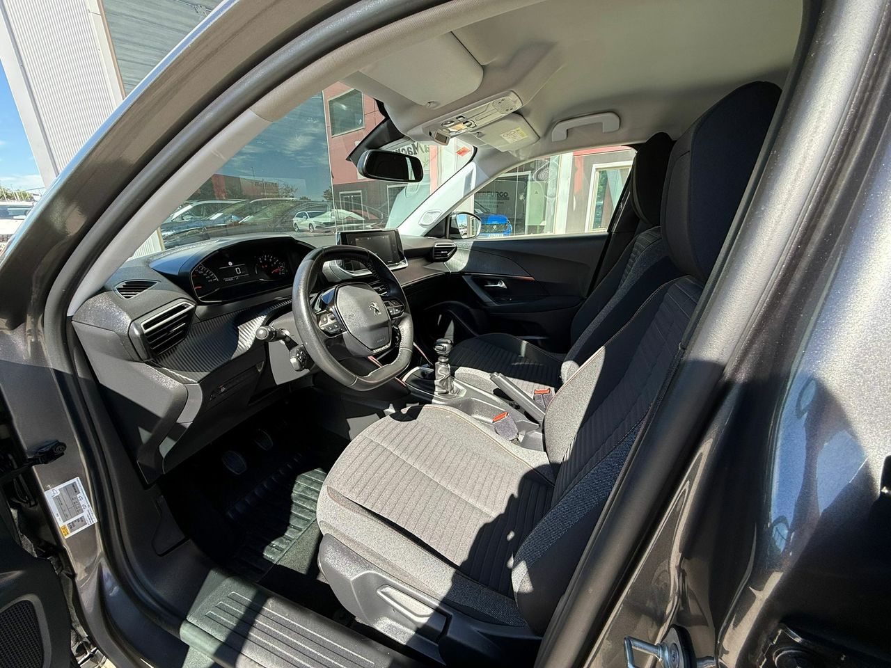 Peugeot 2008 Active Pack BlueHDI 81kW (110CV) - Foto 2
