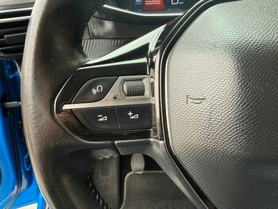 Peugeot 208 BlueHDi 73kW (100CV) Allure