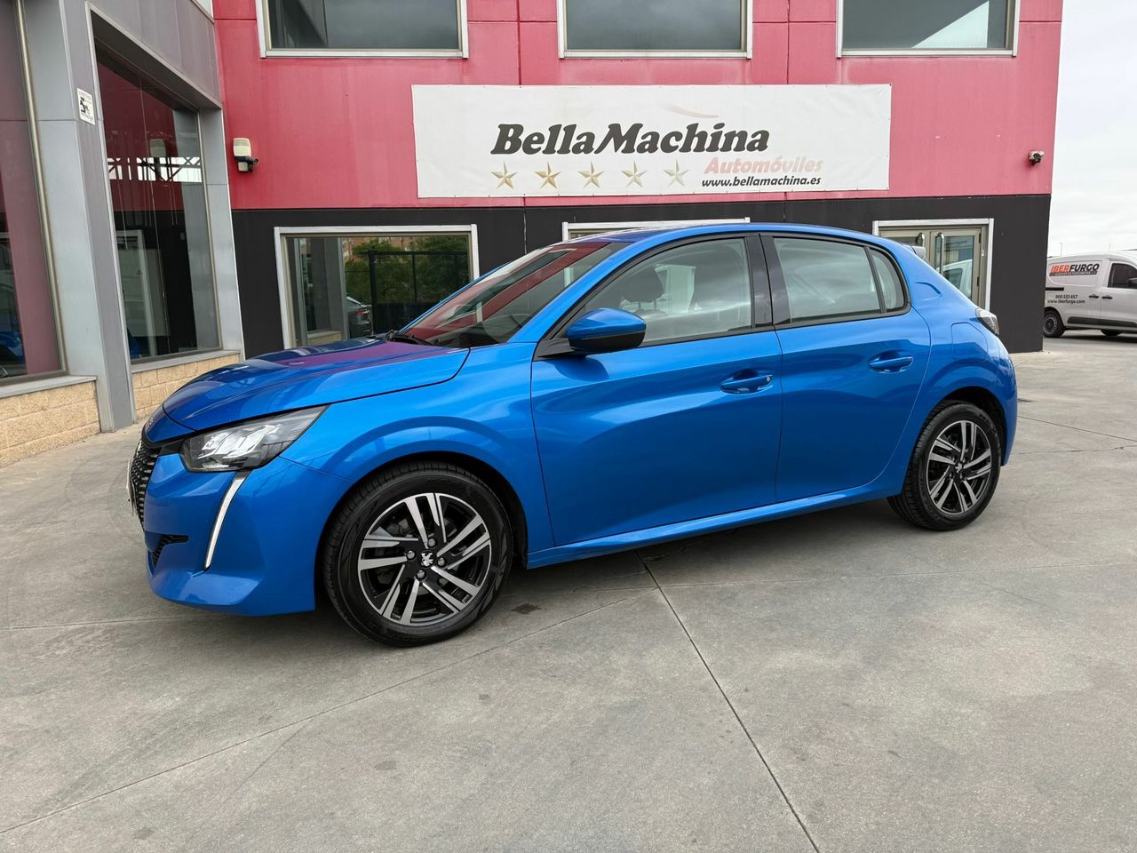Peugeot 208 BlueHDi 73kW (100CV) Allure - Foto 2