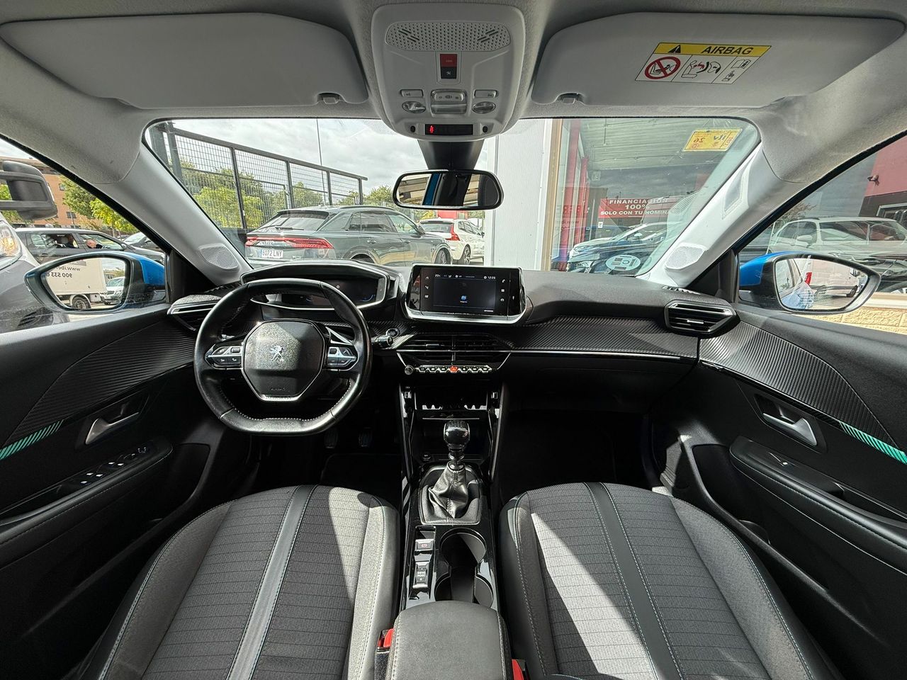 Peugeot 208 BlueHDi 73kW (100CV) Allure - Foto 2