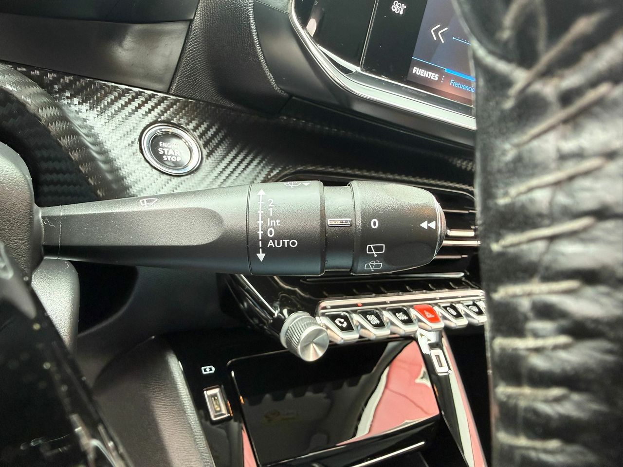 Peugeot 208 BlueHDi 73kW (100CV) Allure - Foto 2