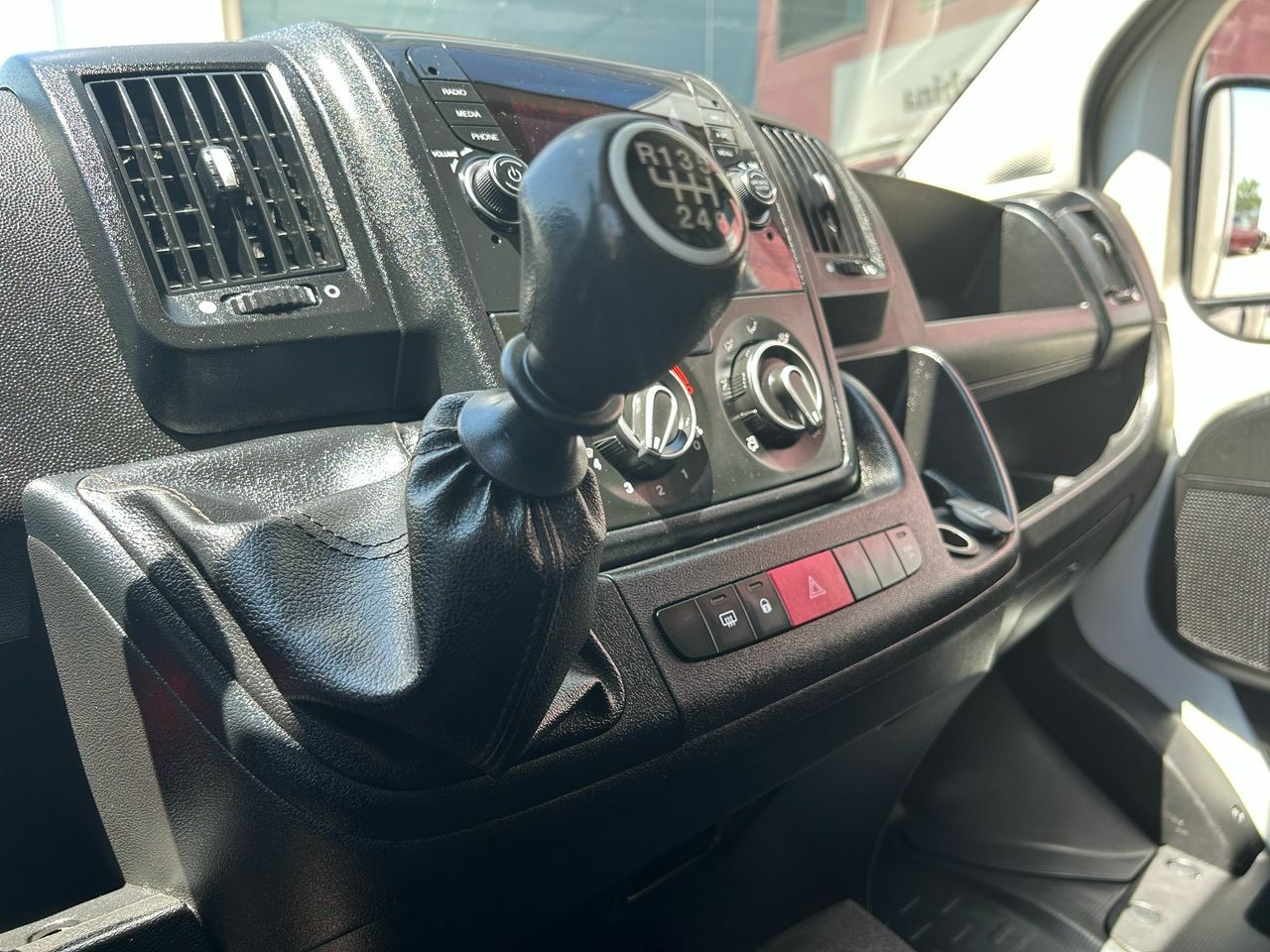 Volkswagen Crafter CARROZADA  - Foto 2