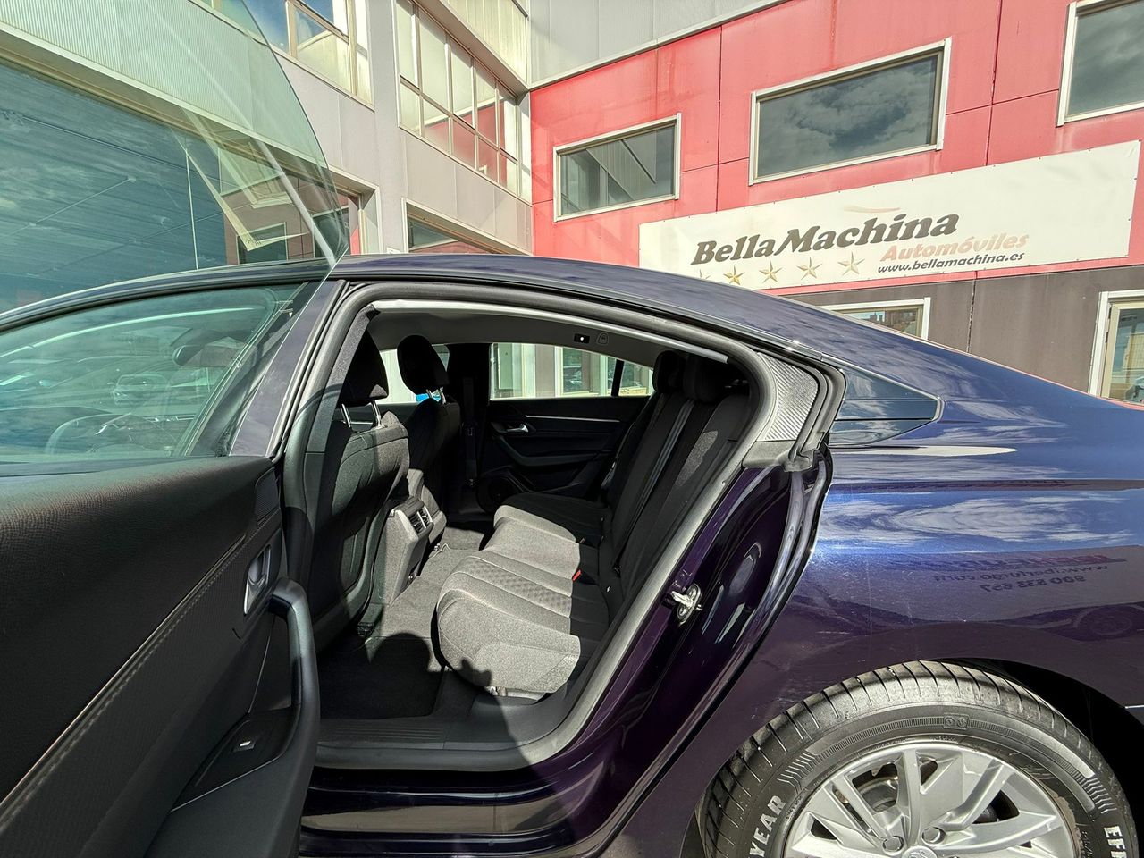 Peugeot 508 5P Active Pack BlueHDi 130 S&S EAT8 - Foto 2