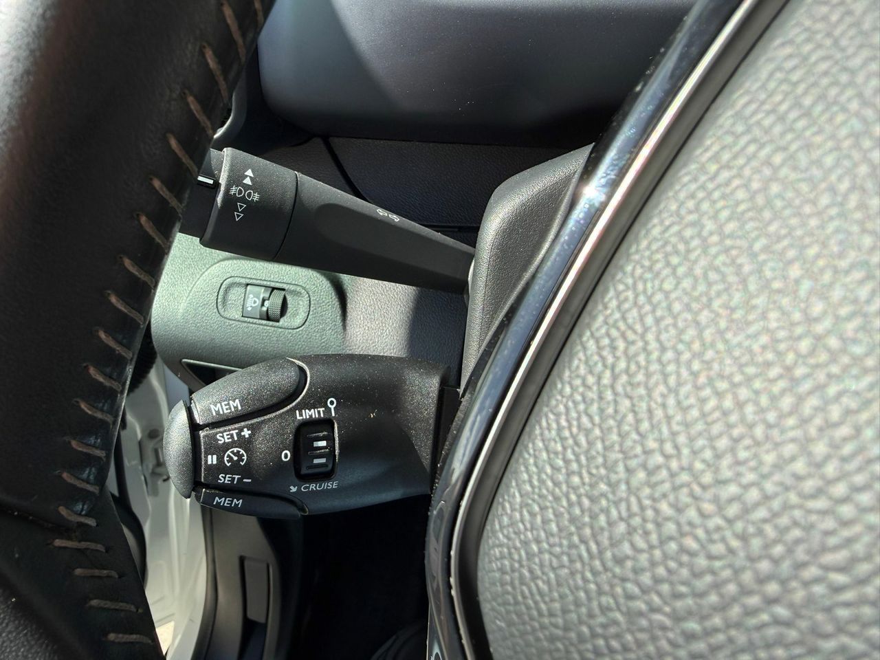 Peugeot Rifter Active Pack Long PureTech 81kW - Foto 2