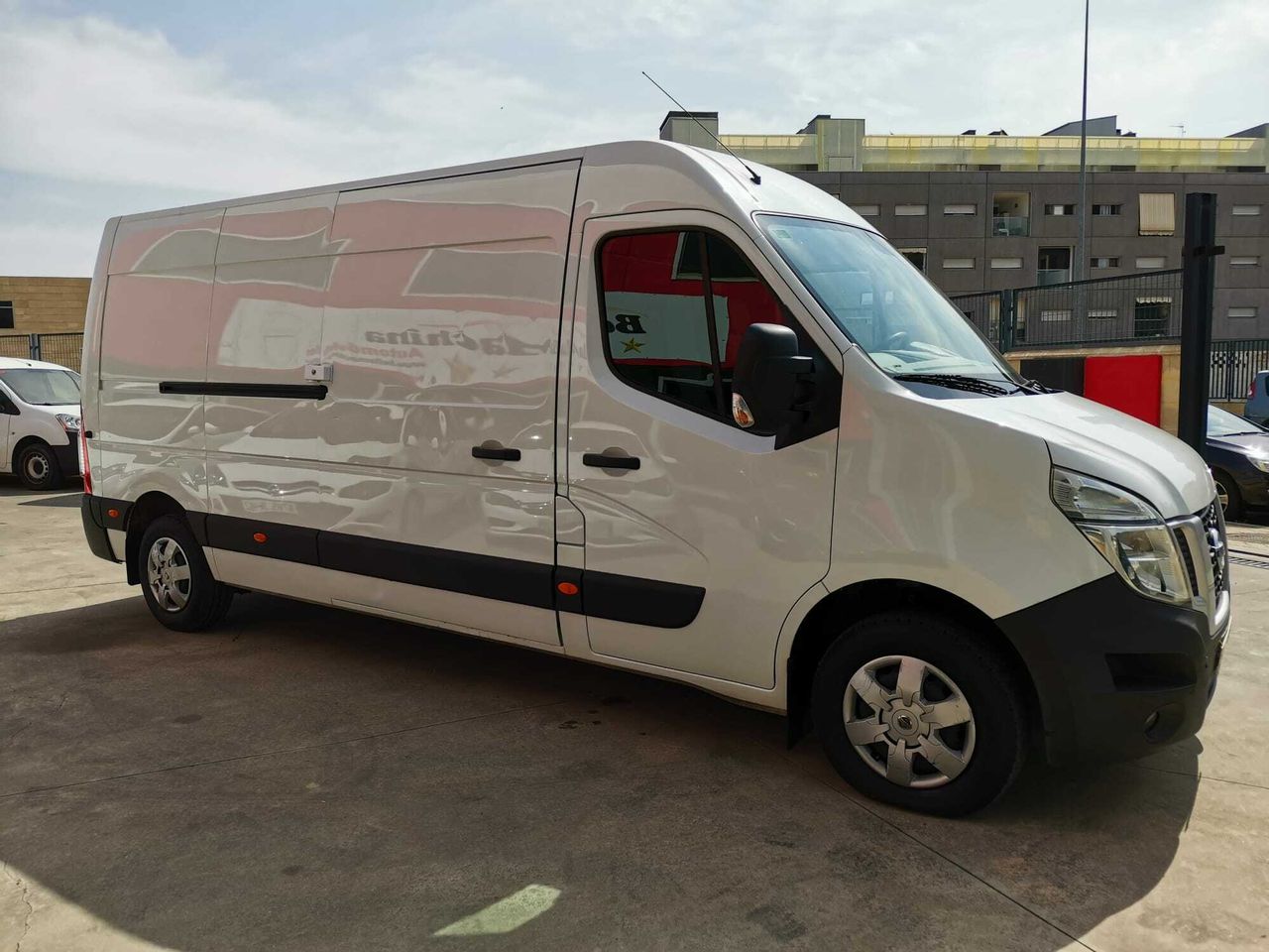 Nissan Interstar L3 H2  - Foto 2