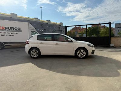 Peugeot 308 5p Active Pack BlueHDi 130 S&S