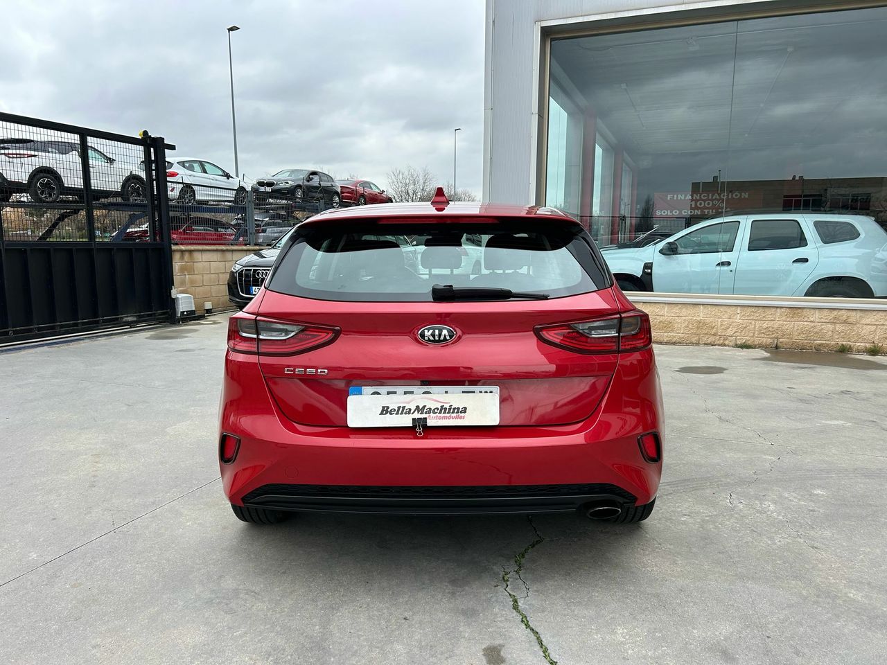 Kia Ceed 1.6 CRDi 85kW (115CV) Drive - Foto 2