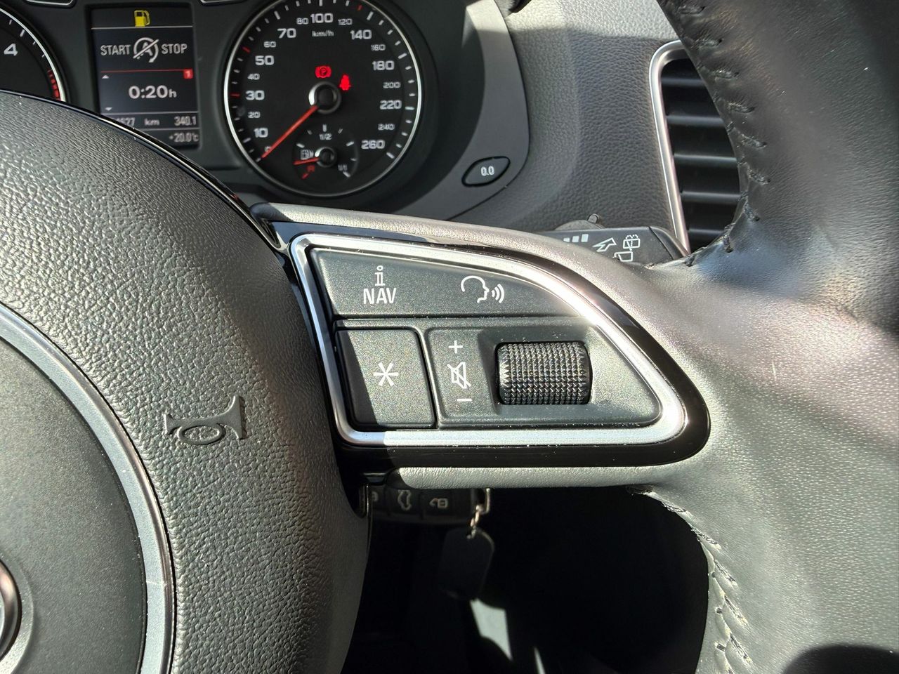 Audi Q3 2.0 TDI 110kW (150CV) S tronic - Foto 2