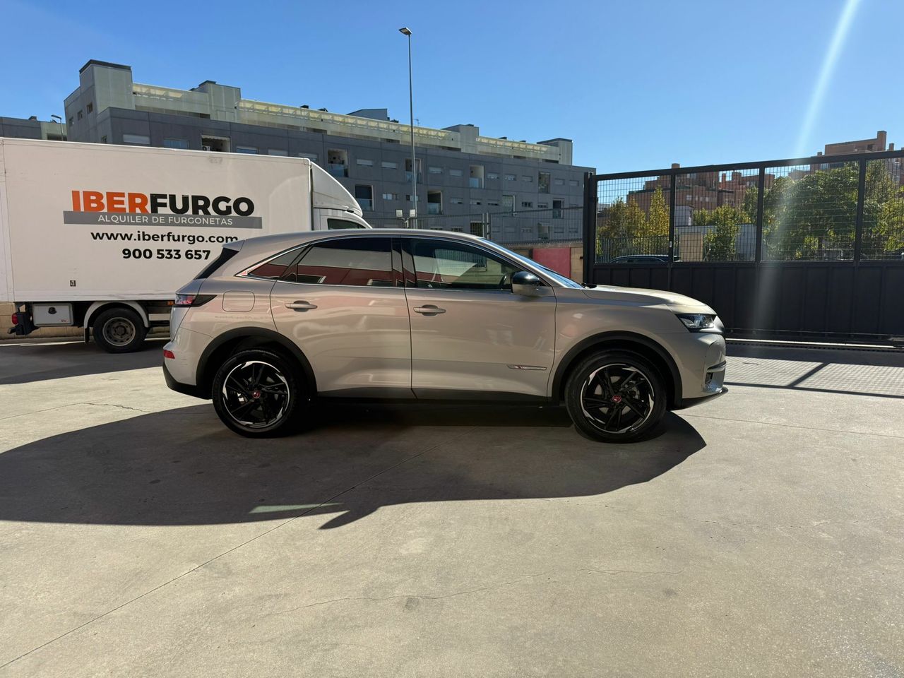 DS DS 7 BlueHDi DE 96kW (130CV) AT. PERF.LINE - Foto 2