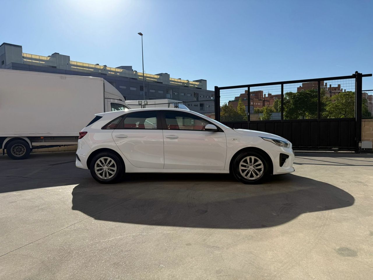 Kia Ceed 1.6 CRDi 85kW (115CV) Concept - Foto 2