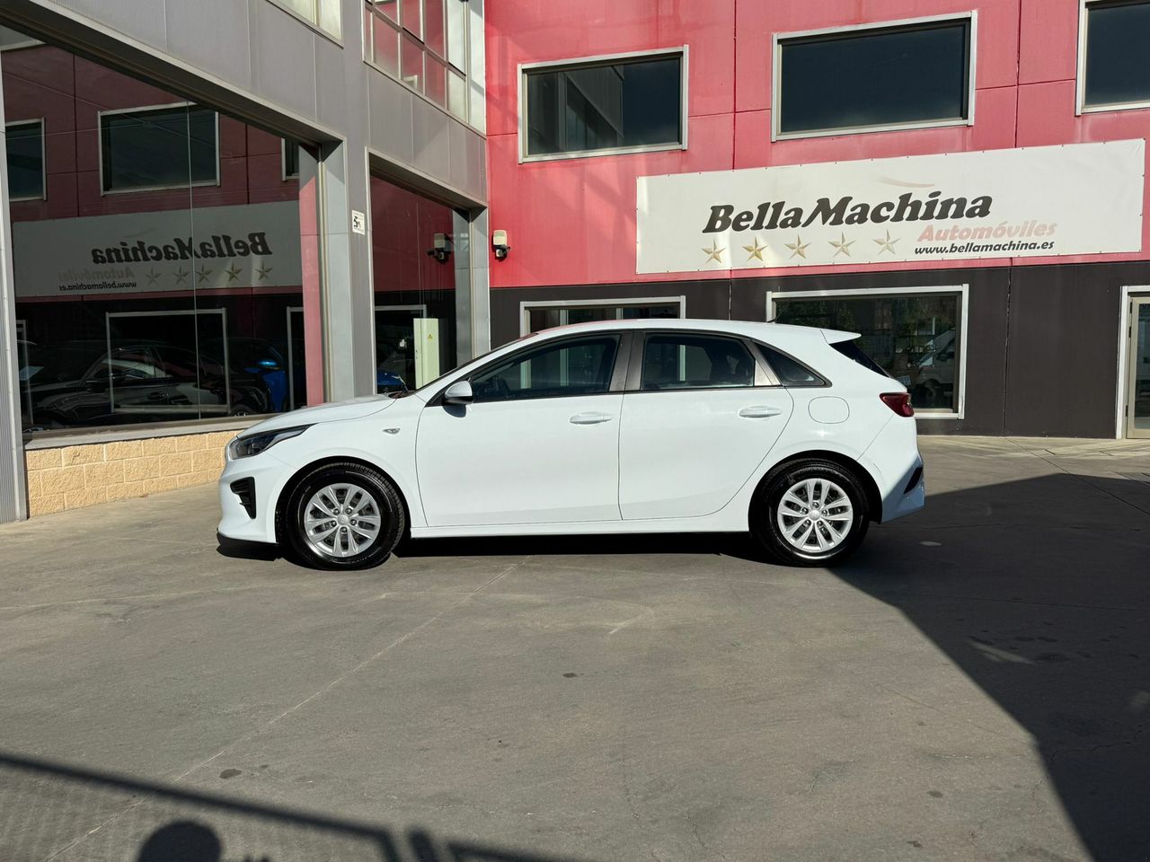 Kia Ceed 1.6 CRDi 85kW (115CV) Concept - Foto 2