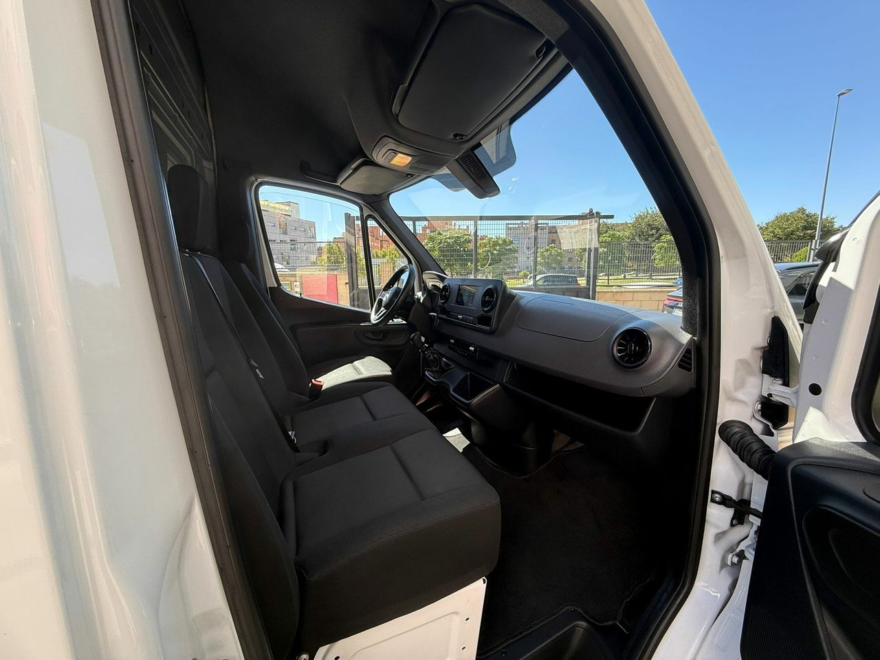 Mercedes Sprinter 314 CDI RWD L2 H2  - Foto 2