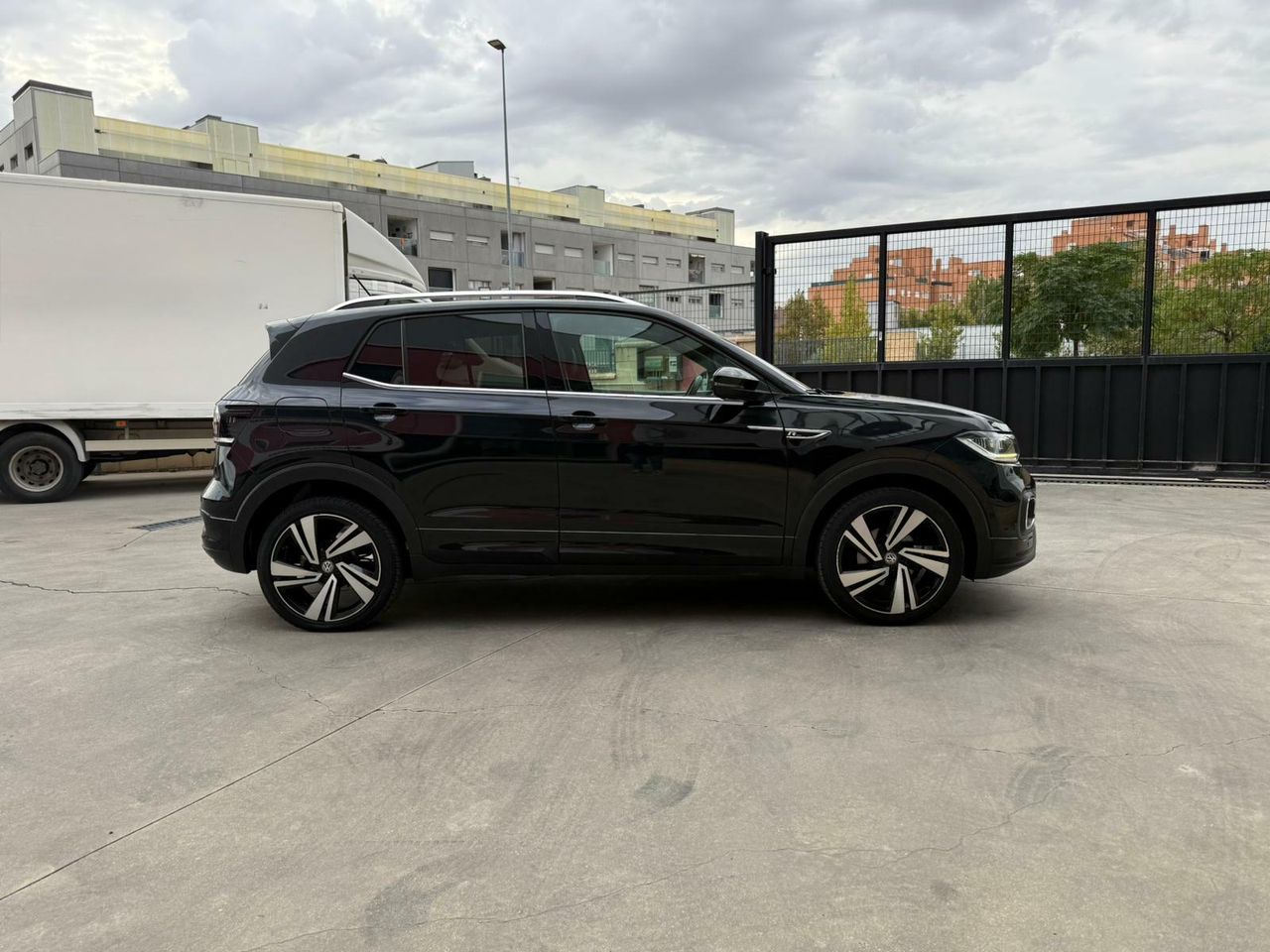 Volkswagen T-Cross Sport 1.0 TSI 85kW (115CV) - Foto 2