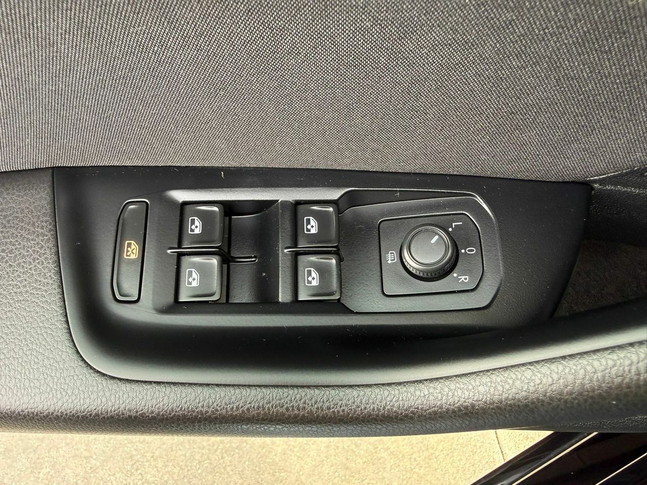 Volkswagen Passat Executive 2.0 TDI 110kW (150CV) - Foto 2