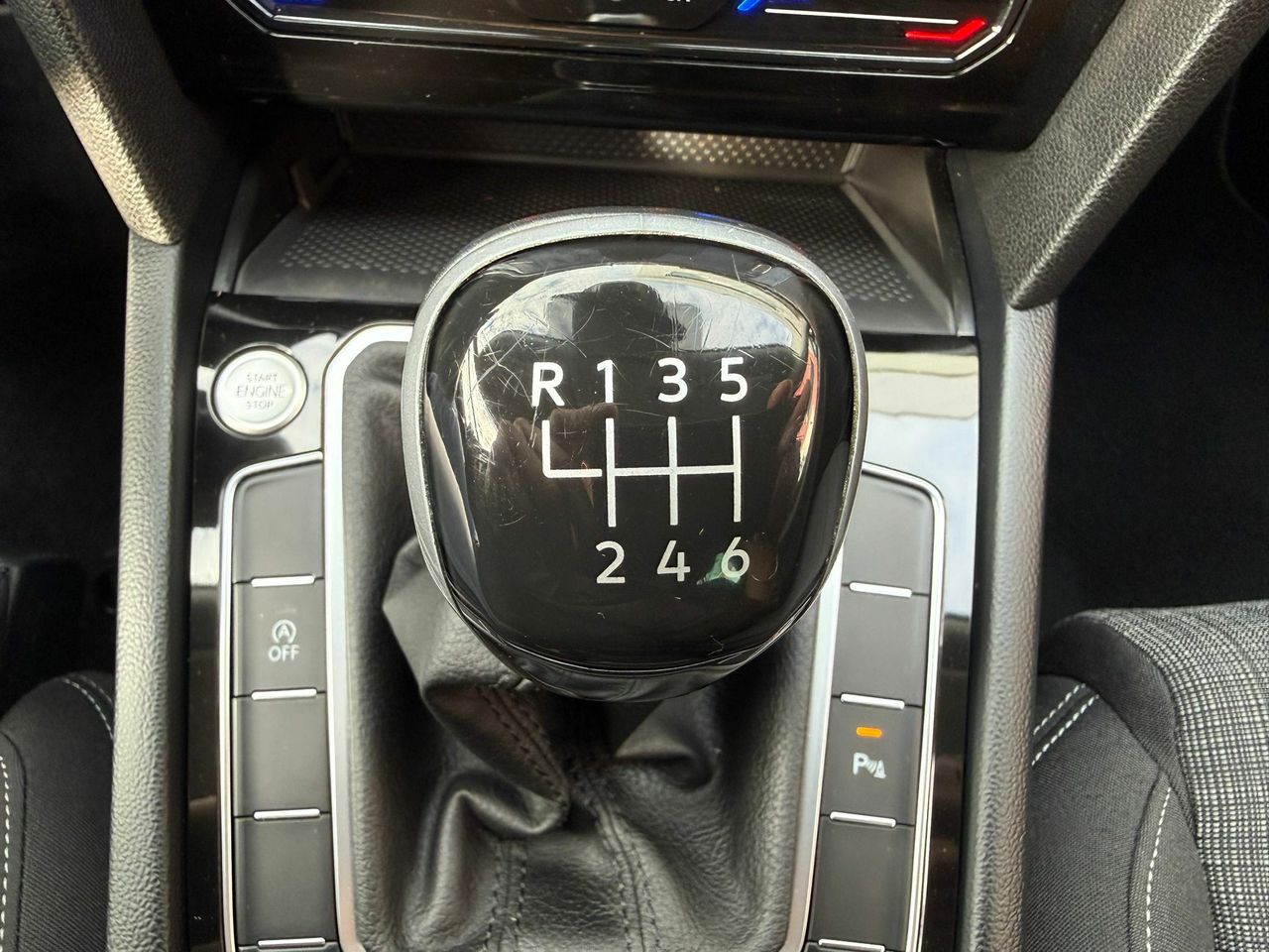 Volkswagen Passat Executive 2.0 TDI 110kW (150CV) - Foto 2