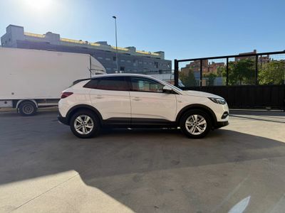 Opel Grandland X 1.2 Turbo Selective
