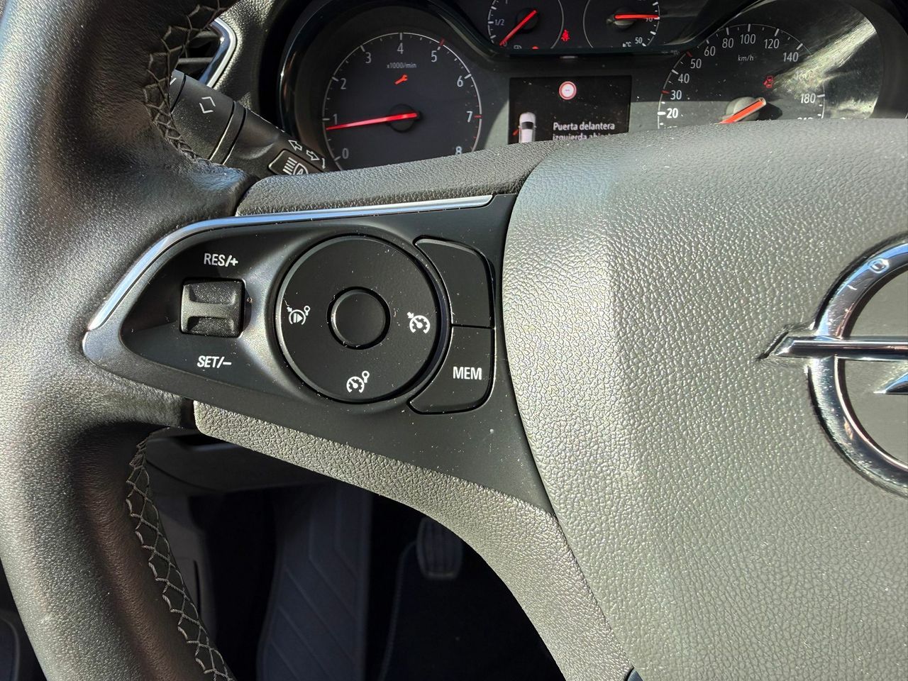 Opel Grandland X 1.2 Turbo Selective - Foto 2