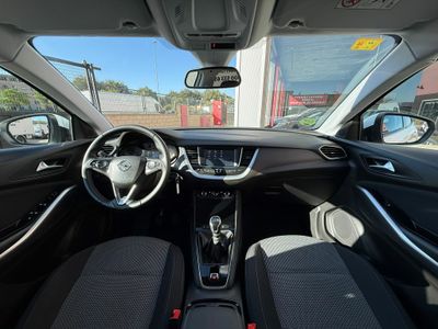 Opel Grandland X 1.2 Turbo Selective