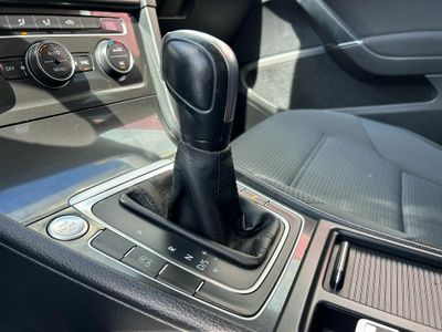 Volkswagen Golf Sport 1.5 TSI 110kW (150CV) DSG