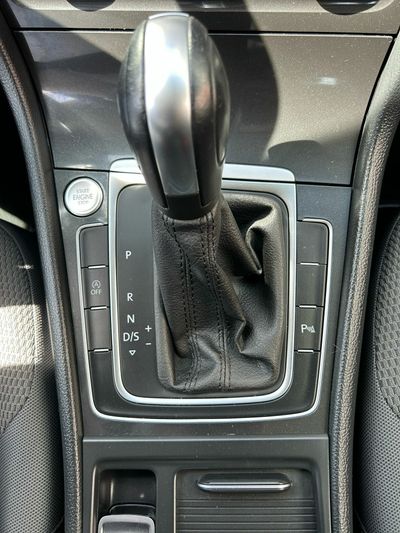 Volkswagen Golf Sport 1.5 TSI 110kW (150CV) DSG