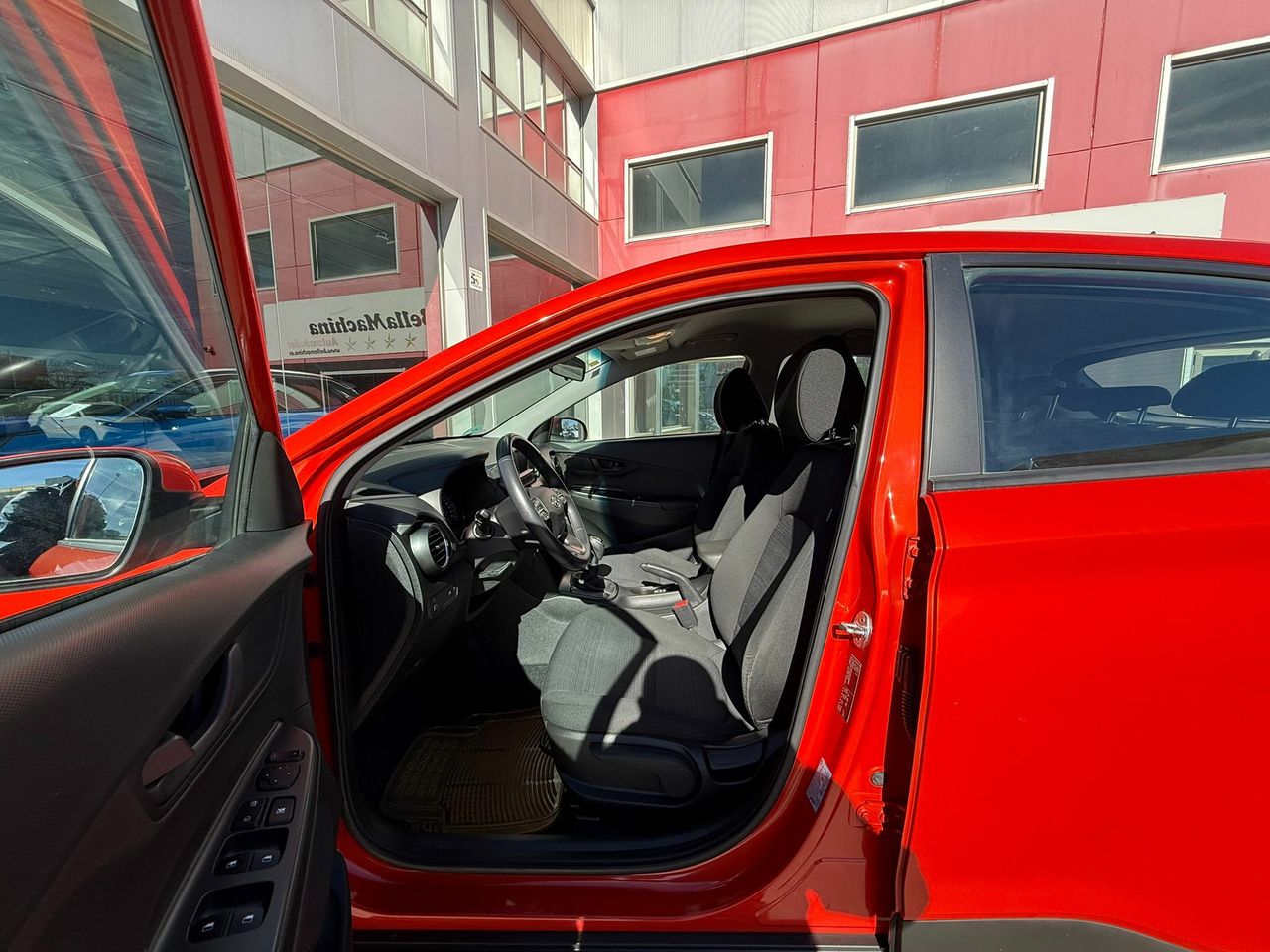 Hyundai Kona 1.0 TGDi Klass 4x2 - Foto 2