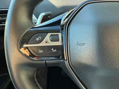 Peugeot 3008 Hybrid 225 e-EAT8 Allure