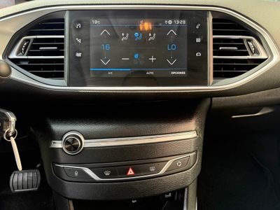 Peugeot 308 SW Active Pack BlueHDi 130 S&S EAT8