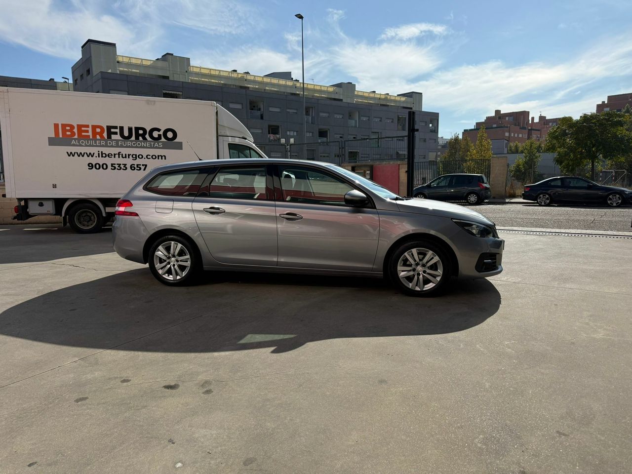 Peugeot 308 SW Active Pack BlueHDi 130 S&S EAT8 - Foto 2